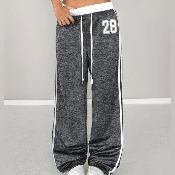Cozy Wide Leg Joggers with Varsity Graphic - Grey Heather - Picture 3 of 4